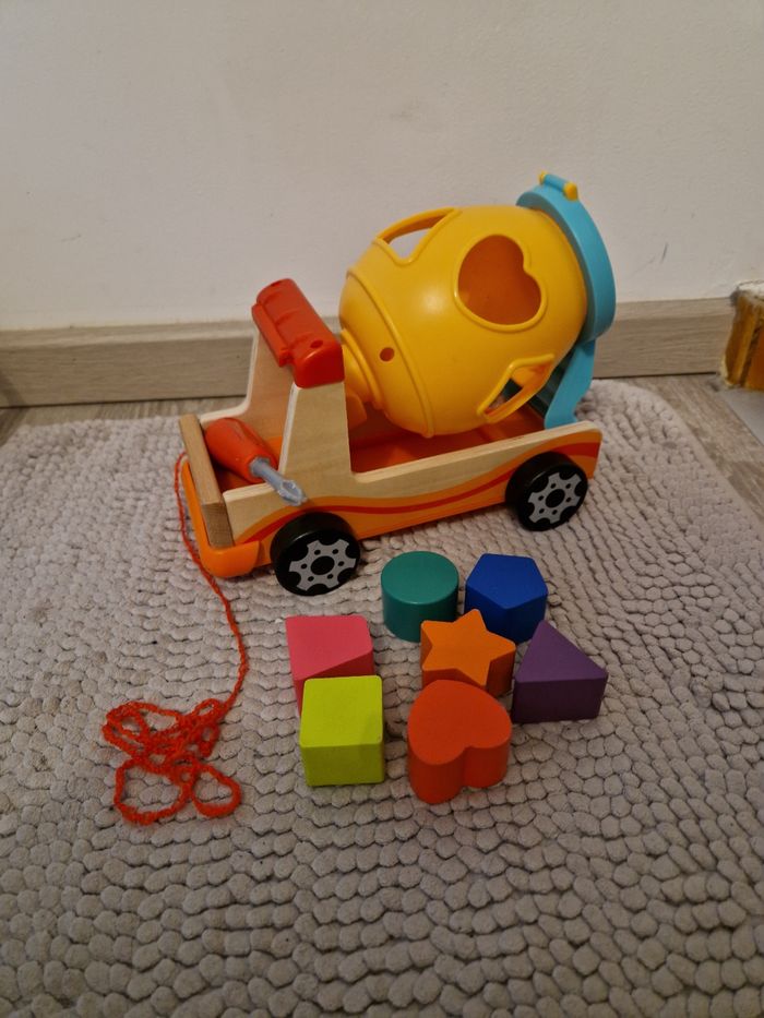 Bétonnière jouet en bois