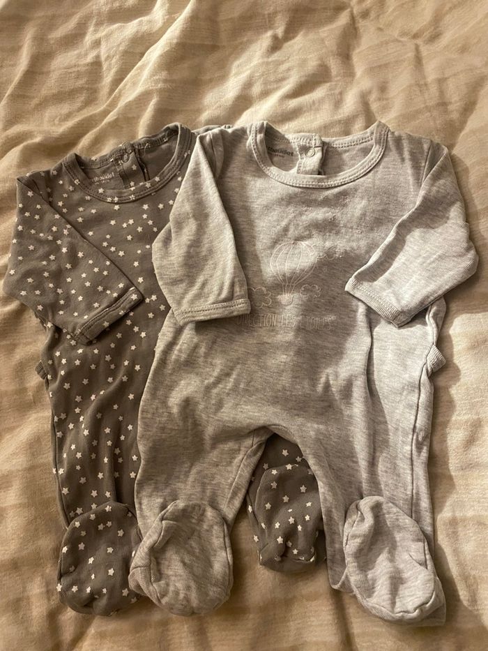 4 pyjama 1 mois en TBE vert baudet kimbaloo - photo numéro 3