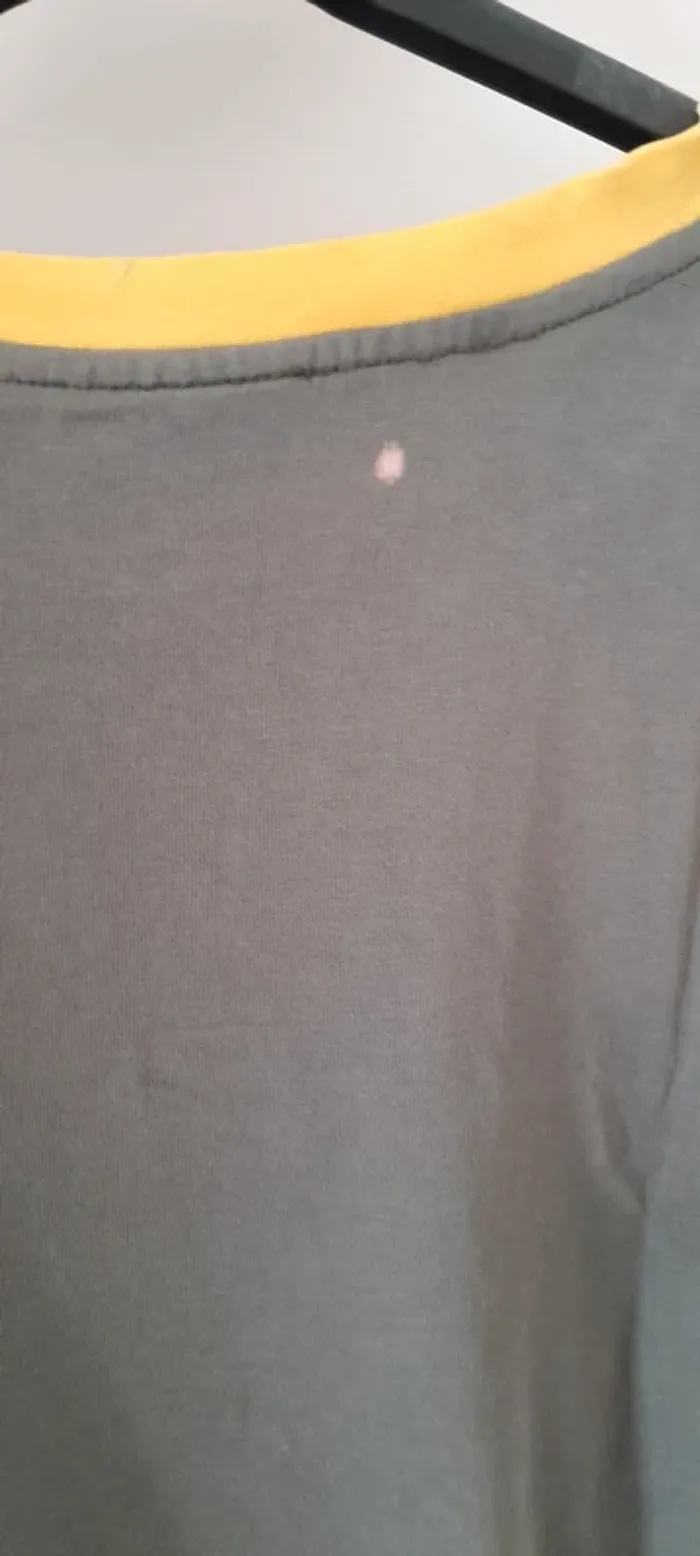 Tee shirt sans manche - photo numéro 4