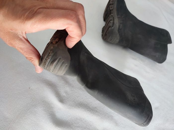 Botte caoutchouc noire 25/26 - photo numéro 6