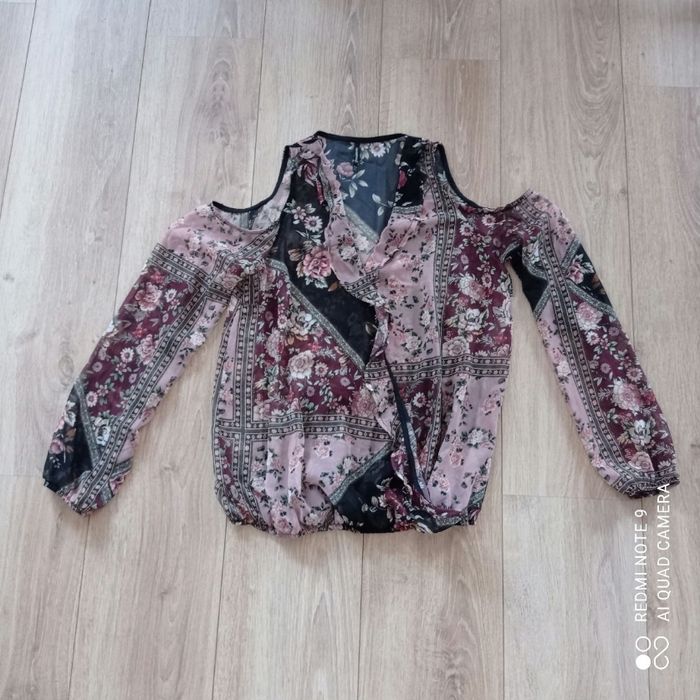 Blouse à motifs t38