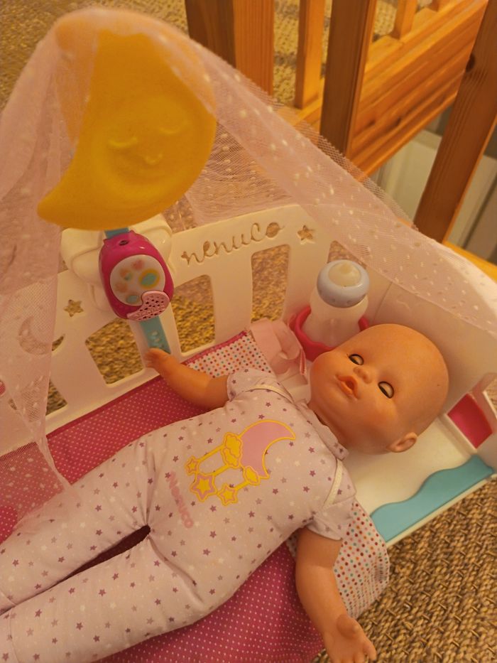 Lit et poupée Nenuco - photo numéro 2