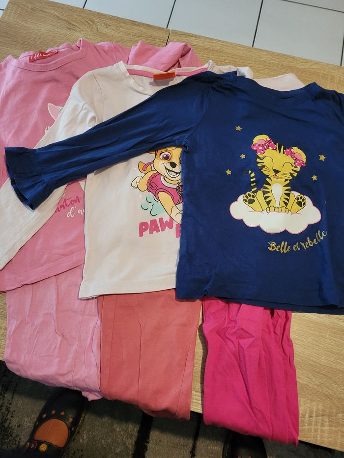 Lot pyjamas fille