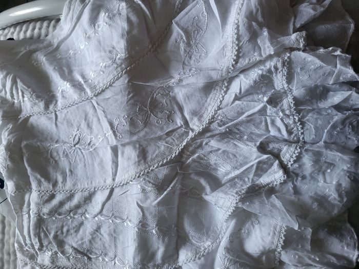 Robe blanche neuve - photo numéro 6