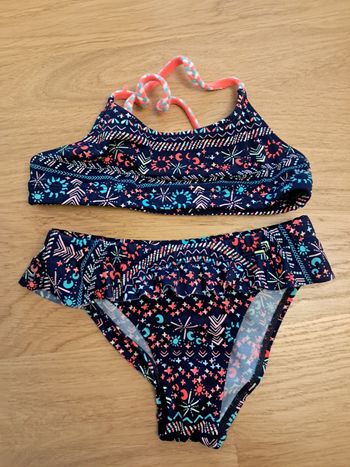 Maillot de bain 2 pièces 8-9 ans