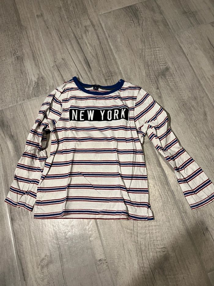 TEE shirt manches longues kiabi 5 ans