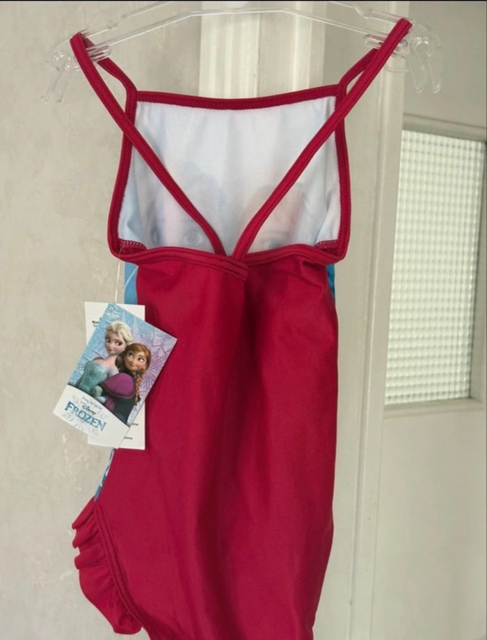 Maillot de bain 5/6 ans - photo numéro 7