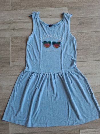 Robe avec séquins