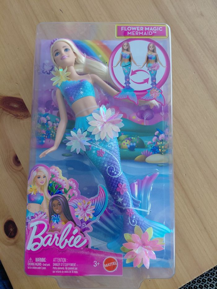 Barbier sirene flower magic neuve dans son emballage