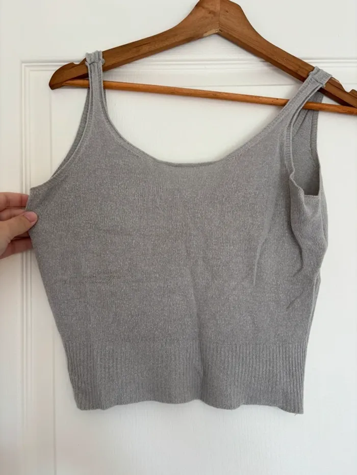 Top gris taille unique - photo numéro 3