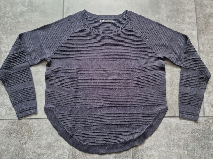 Pull Only taille S TBE