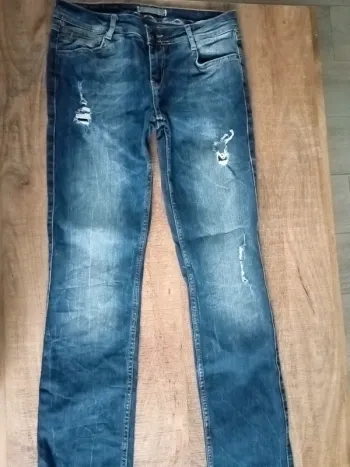 Jean 40