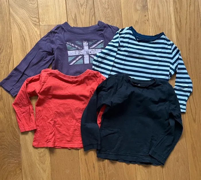 Lot 4 t-shirt manches longues 4 ans