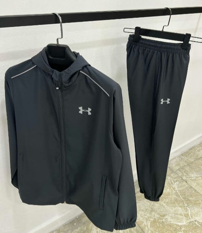 Under Armour - photo numéro 2