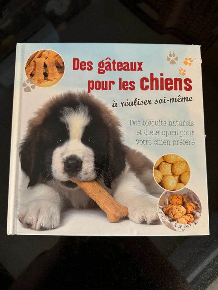 Livre Des gateaux pour les chiens à réaliser soi même
