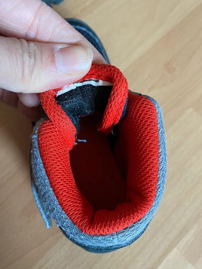 Chaussures / bottines Quechua Taille 25 - photo numéro 4