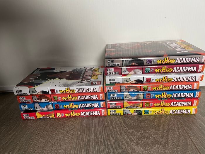 Lot 11 mangas livres My Hero Academia - photo numéro 2