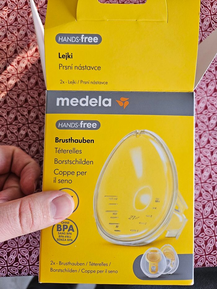 Medela Téterelles mains libres 21 mm - photo numéro 4