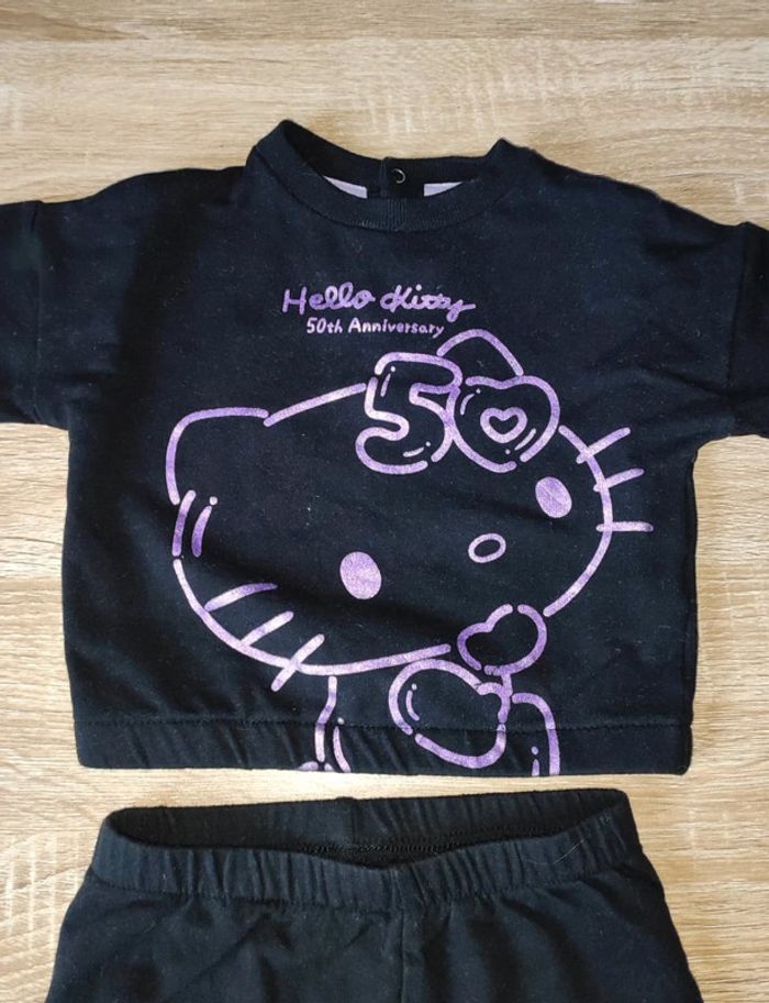 Ensemble hello kitty 6 mois - photo numéro 2