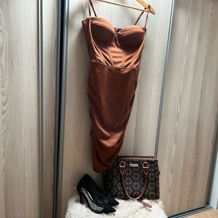 Robe courte - photo numéro 3