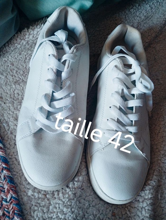 Baskets homme blanches 42