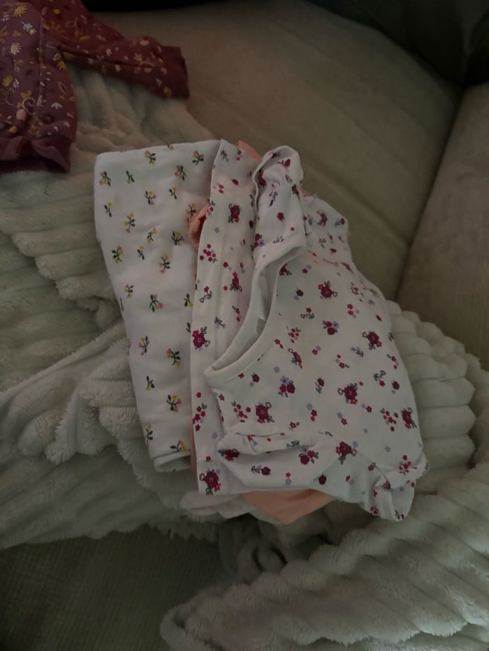 lot vêtement bébé fille - photo numéro 2