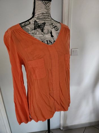 Jolie Blouse Fluide de couleur Orange de marque Kiabi et de taille 40