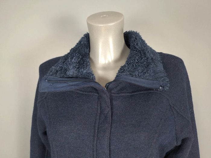 Veste the north face femme / taille M / bleu / brodé - photo numéro 2