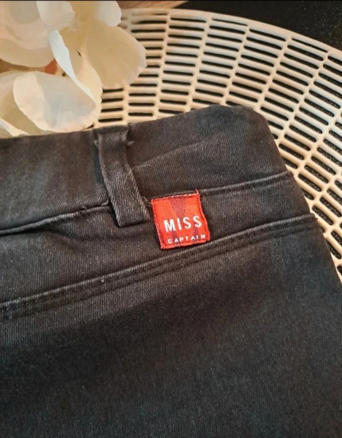 Jegging, taille 40, marque miss captain - photo numéro 5