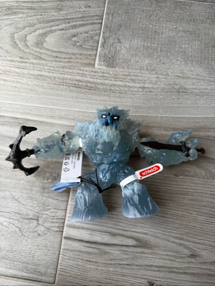 Schleich Géant des neiges (70146)