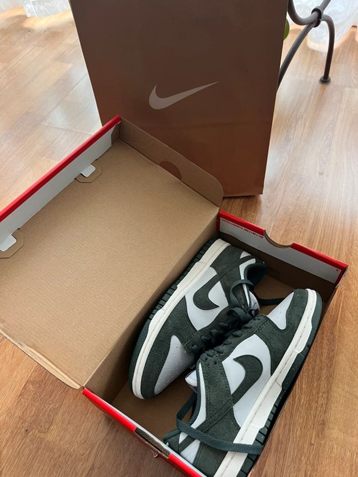 Nike Dunk Low verte femme 36,5 - photo numéro 5