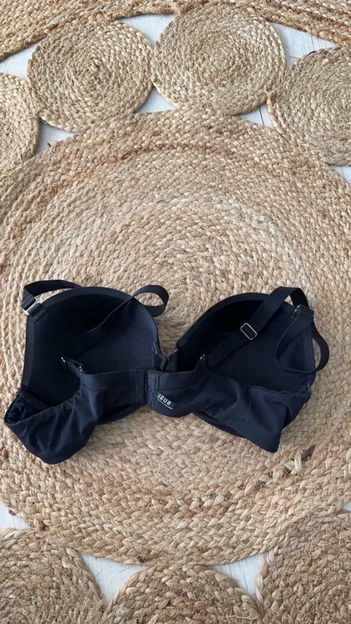 Soutien gorge noir lisse - photo numéro 3