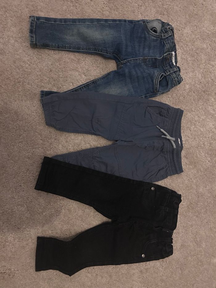 Lot vêtements 18 mois - photo numéro 3