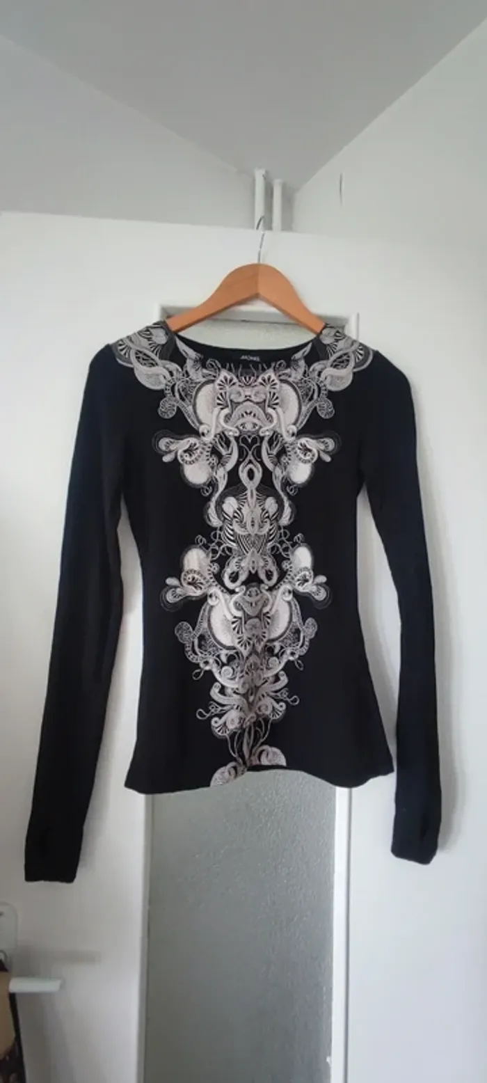 Tee-shirt