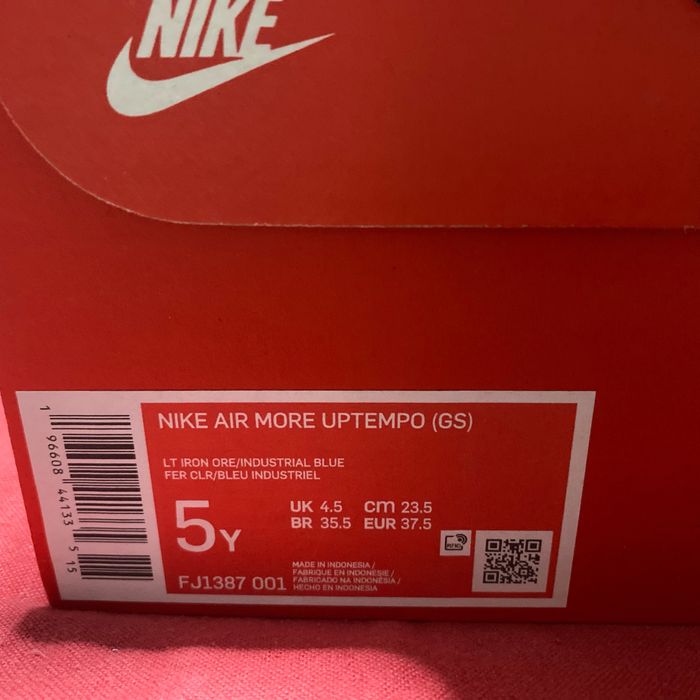 Nike air more uptempo GS (5Y/37.5) - photo numéro 5