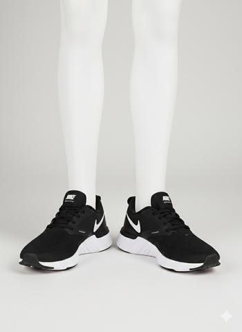 baskets running Taille 38 noire et blanche Nike
