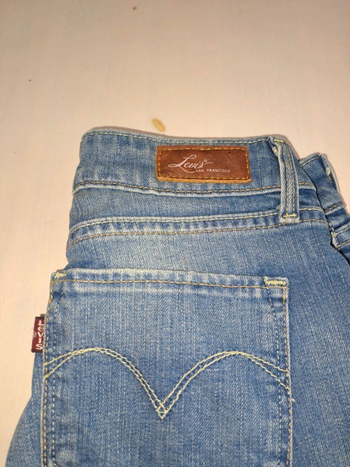 Jeans Levi's bold curve 26x32 - photo numéro 4