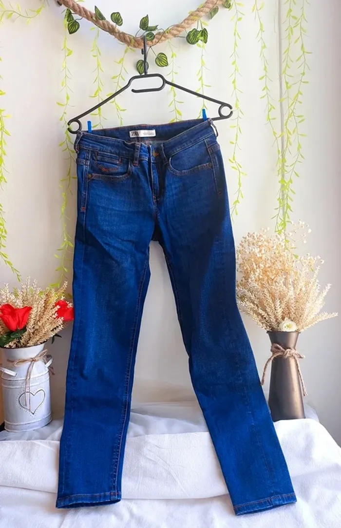 Jeans droit Zara – Taille 36 – Bleu – État : Excellent
