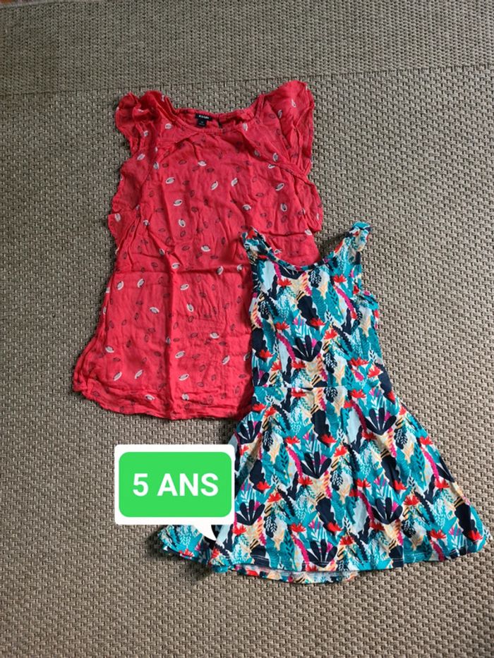 Lot de 2 robes été motifs - 5 ans