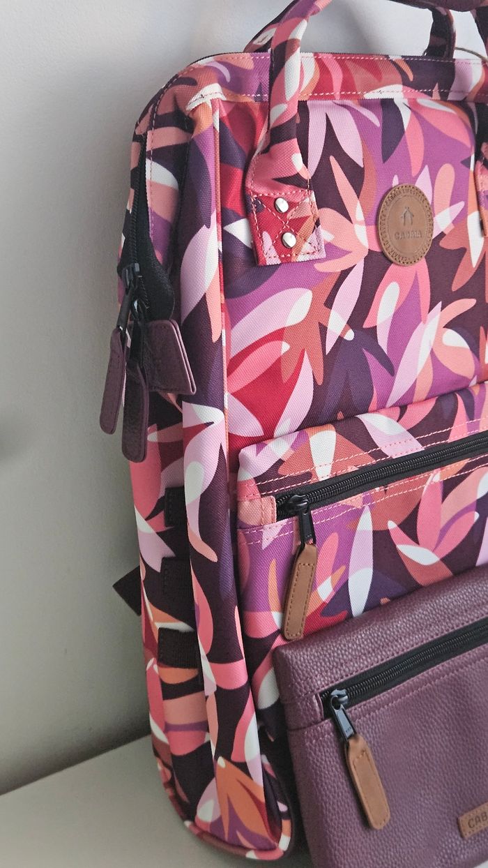 Sac à dos Adventurer Cabaia taille médium avec ses deux pochettes- neuf - photo numéro 3