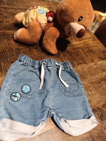 Short tissaia 12 mois