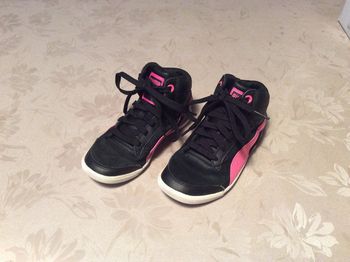Baskets Puma pointure 31