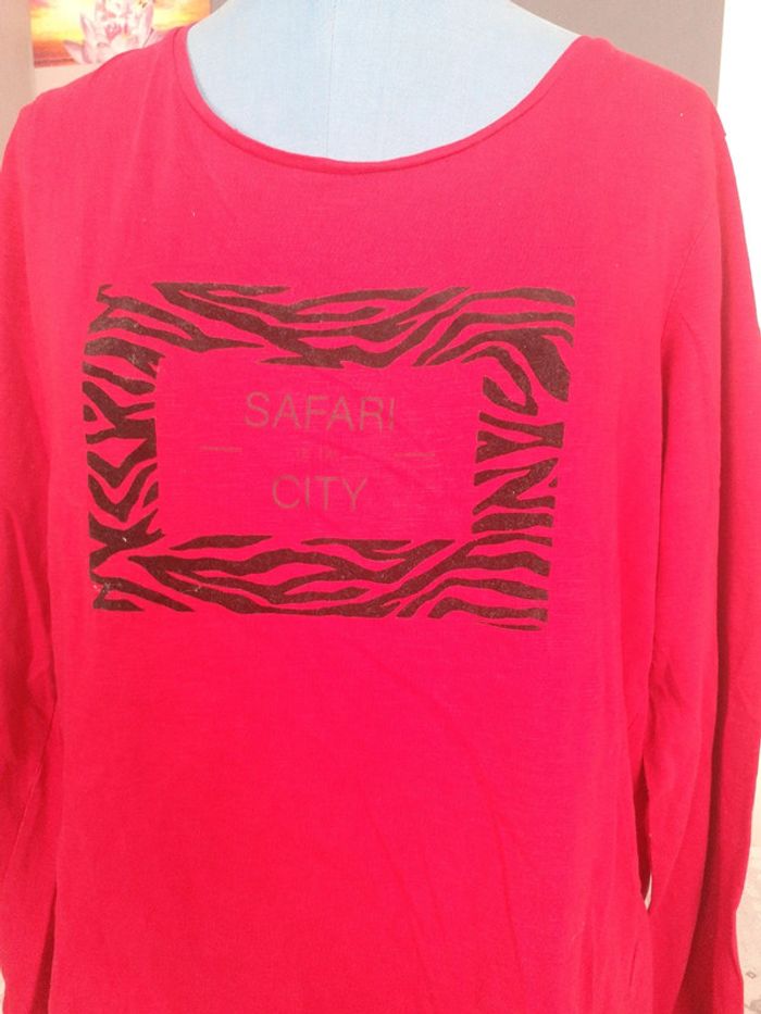 T shirt longues manches Taille 46-48 - photo numéro 2