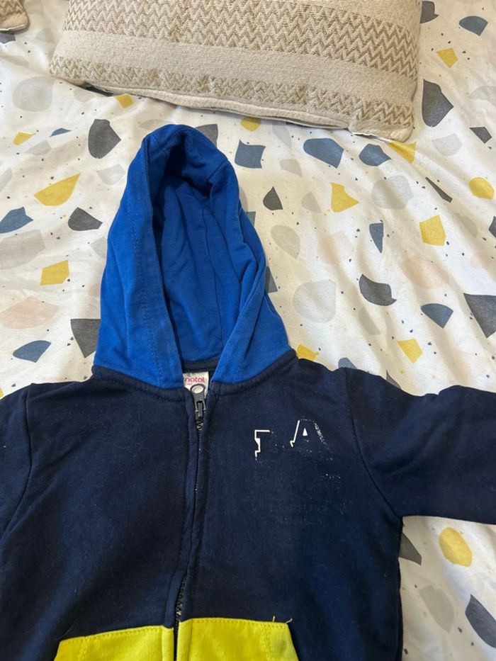 Veste à capuche - photo numéro 2