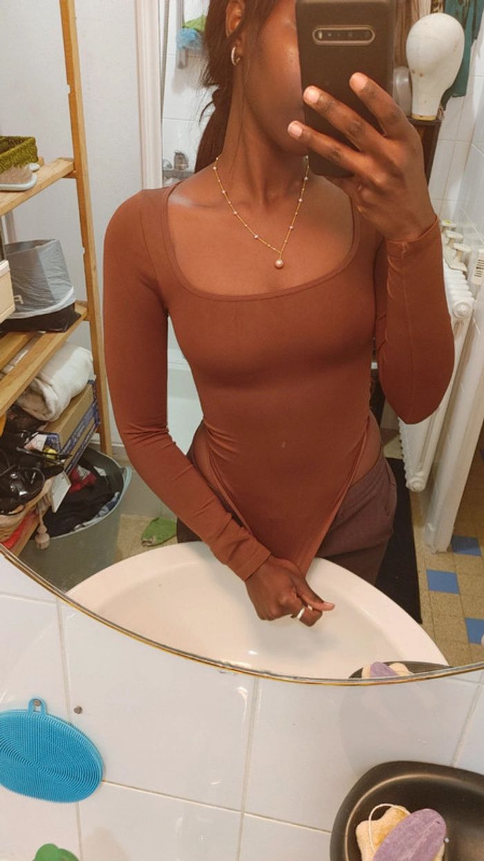 Bodie décolleté carré marron - photo numéro 2