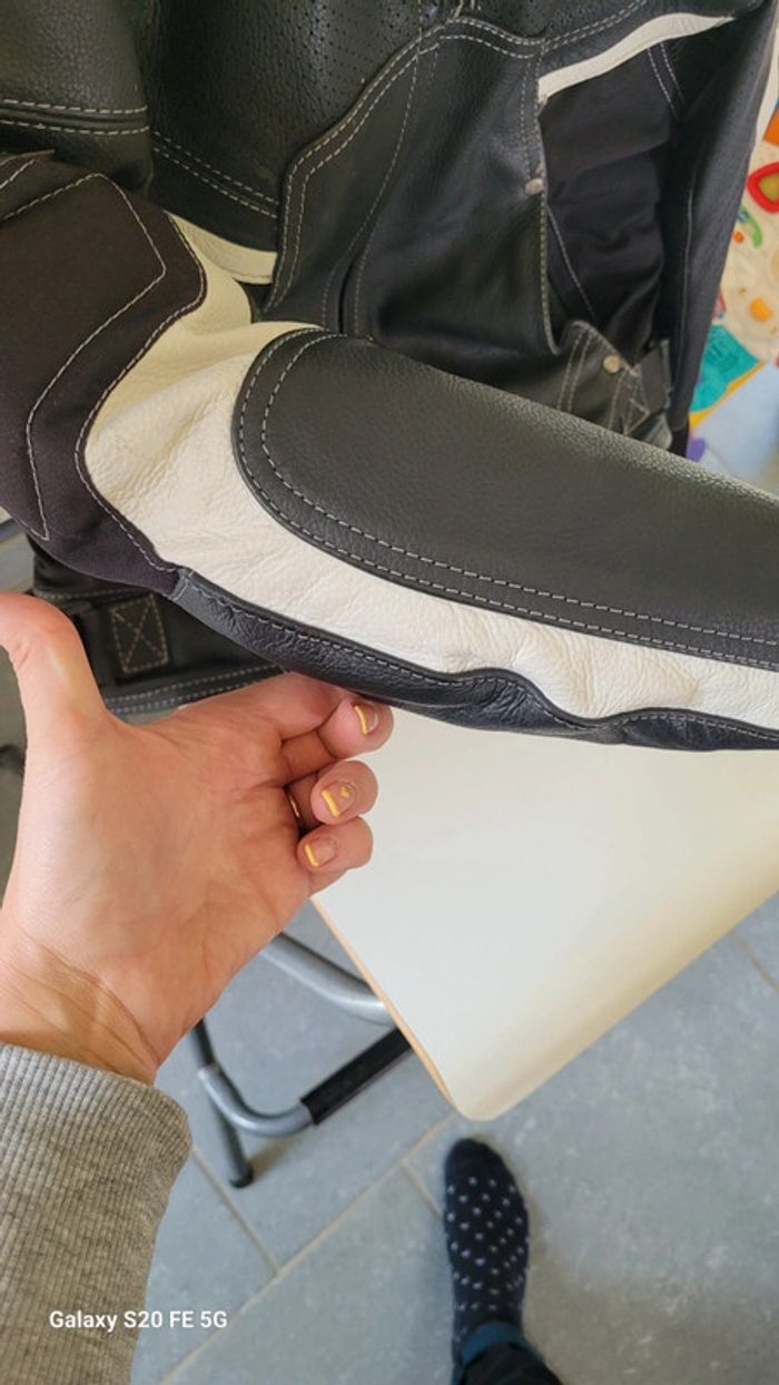 Cuir moto femme - photo numéro 8