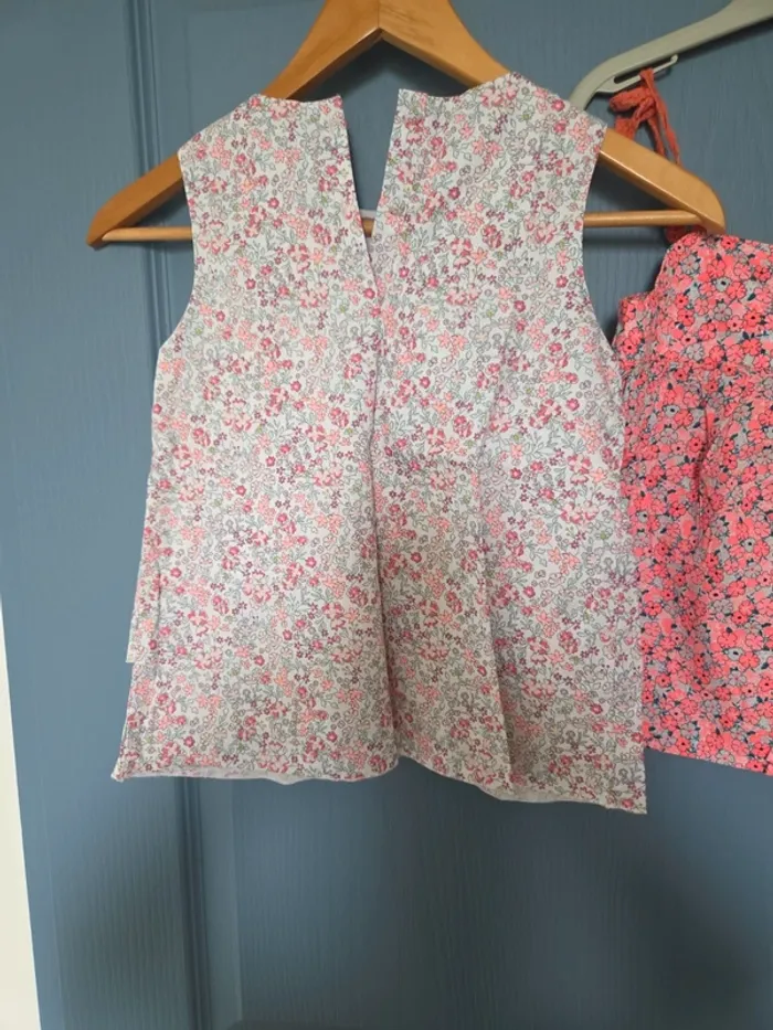 Lot de 2 très jolis hauts sergent major taille 8 ans - photo numéro 6