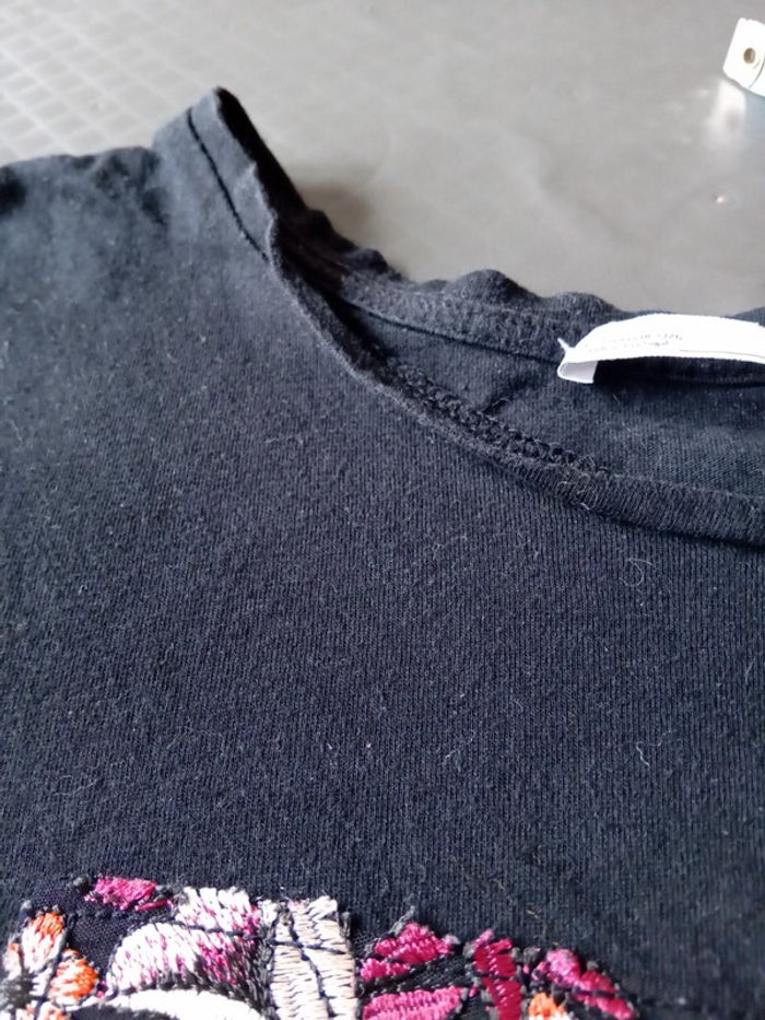 Haut noir motif fleurs avec broderies et clous femme S zara - photo numéro 17
