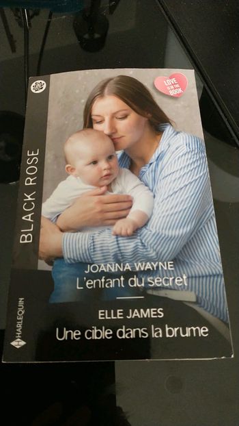 Livre de john Wayne l'enfant du secret