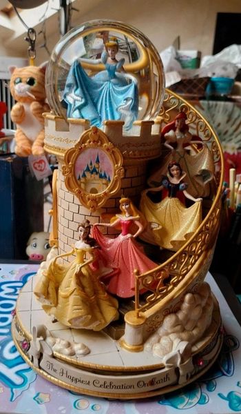 Snowglobe disney musicale princesse